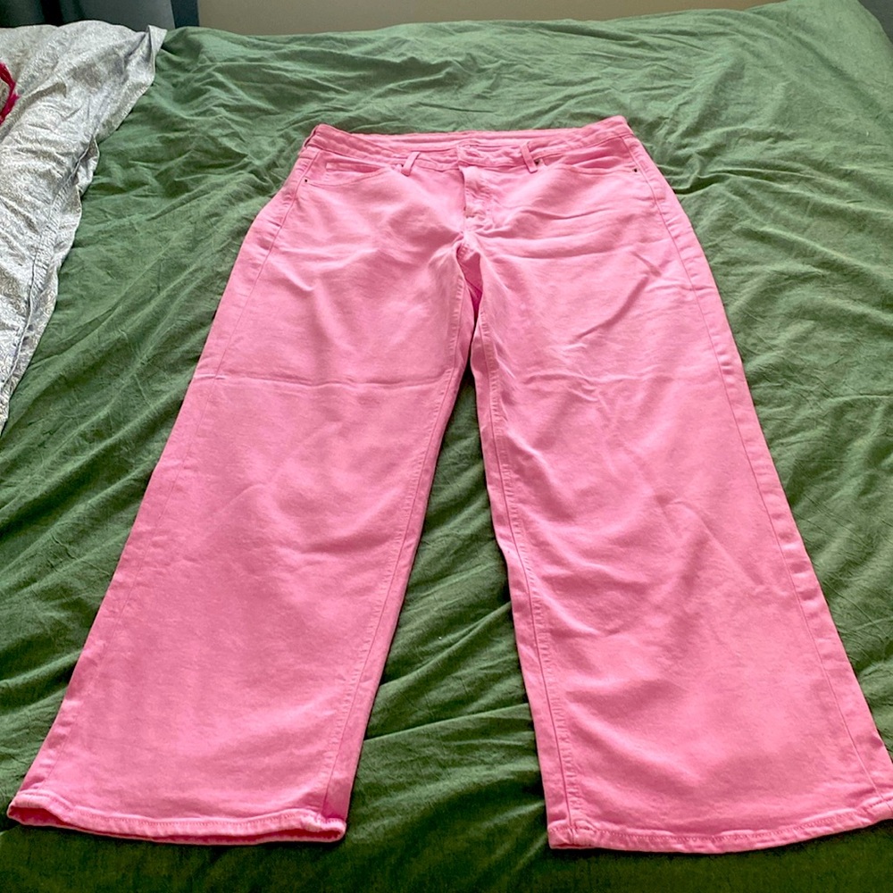Sky high wide leg jeans in pink. Never worn.